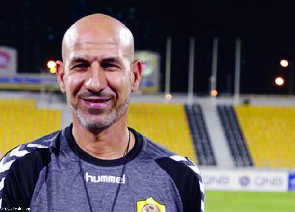 خبراء ومدربون سعوديون وعرب: 
الكأس خضراء