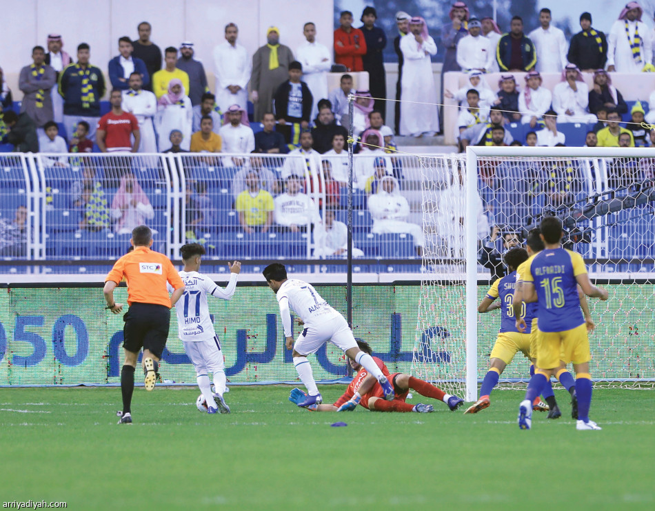 الفتح والنصر.. 
احتجاجات وتعثر