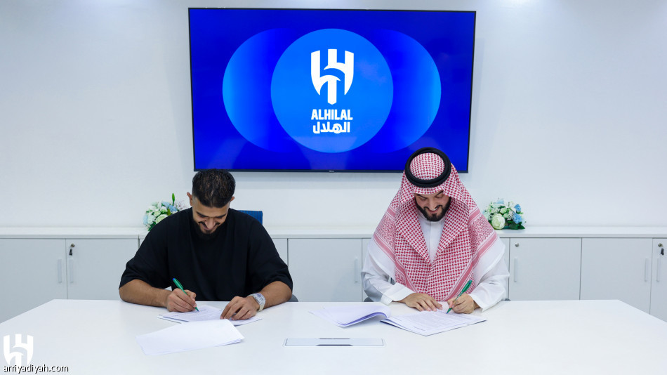 الهلال يتمسك بالمعيوف حتى 2024