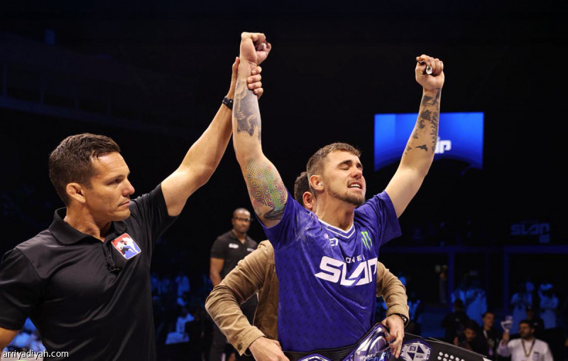 موسم الرياض.. كول يونج يتوّج ببطولة Power Slap 17