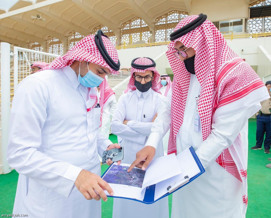وزير الرياضة يناقش احتياجات أندية الباحة