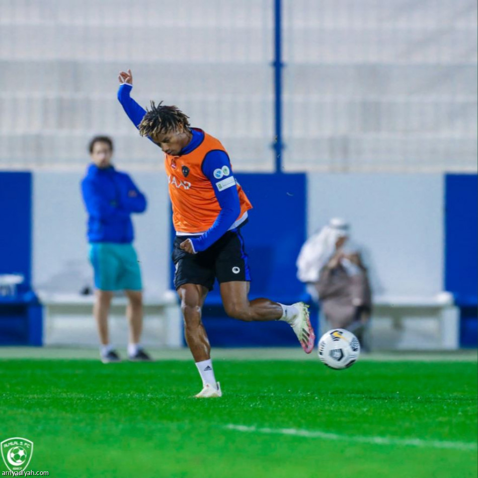 الهلال يخسر الشهراني أمام القادسية