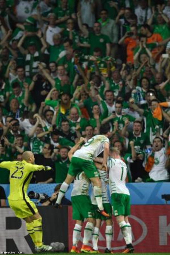 كأس اوروبا 2016: جمهورية ايرلندا الى ثمن النهائي