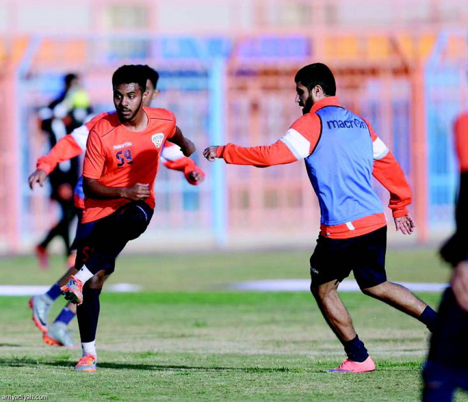 كوستاس يطالب الفيحاء بنسيان الانتصارات