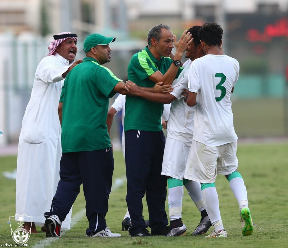 تعادل الأهلي والهلال .. والنصر يسحق الاتحاد بخمسة في كأس الناشئين