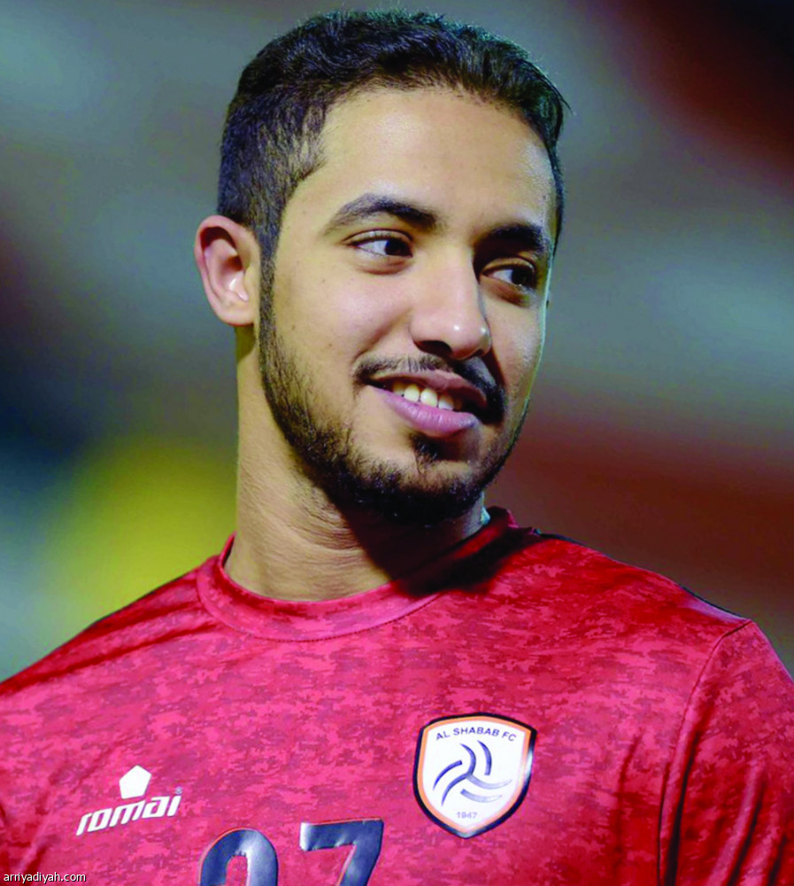 الاتحاد يخطط على هتان والزين