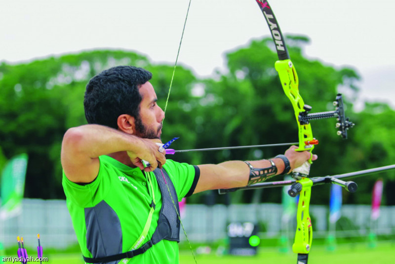 صورة التقطت أمس للعتيبي أثناء مشاركته في التدريب الرسمي للبطولة (المركز الإعلامي ـ اتحاد السهام)