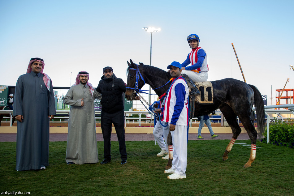 «سباقات الخيل» ينظم حفله الـ76
