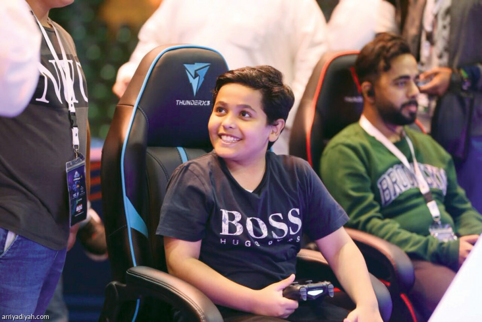 بلوعل ينتزع لقب FIFA 19