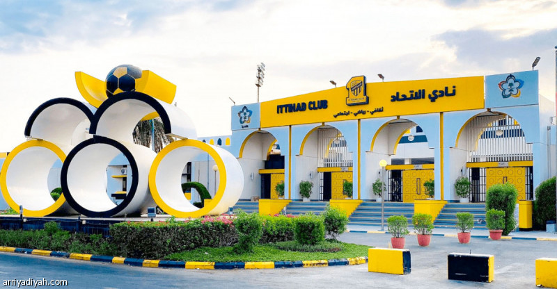 نادي الاتحاد يواصل تطبيق آلية المكافآت المالية للاعبي الفريق الأول كما في الموسم الماضي