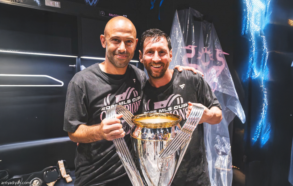 بلقبين كبيرين.. ماسكيرانو ينهي التجربة الأمريكية