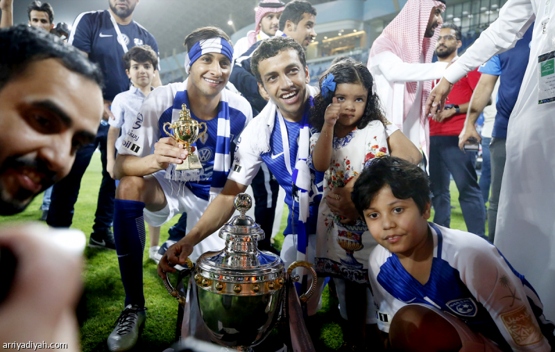 عاشها الهلال.. النصر ينتظر فرحة الأول بارك