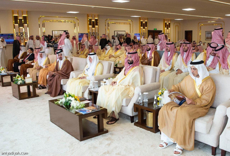 ولي العهد يرعى ختام مهرجان الهجن الثاني