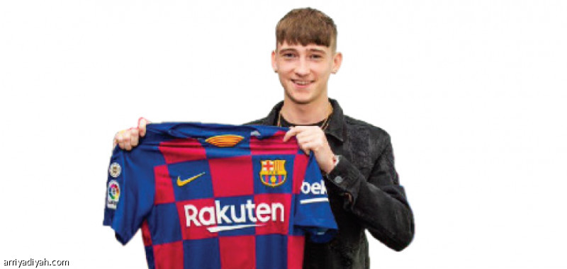 البرشا يضم باري