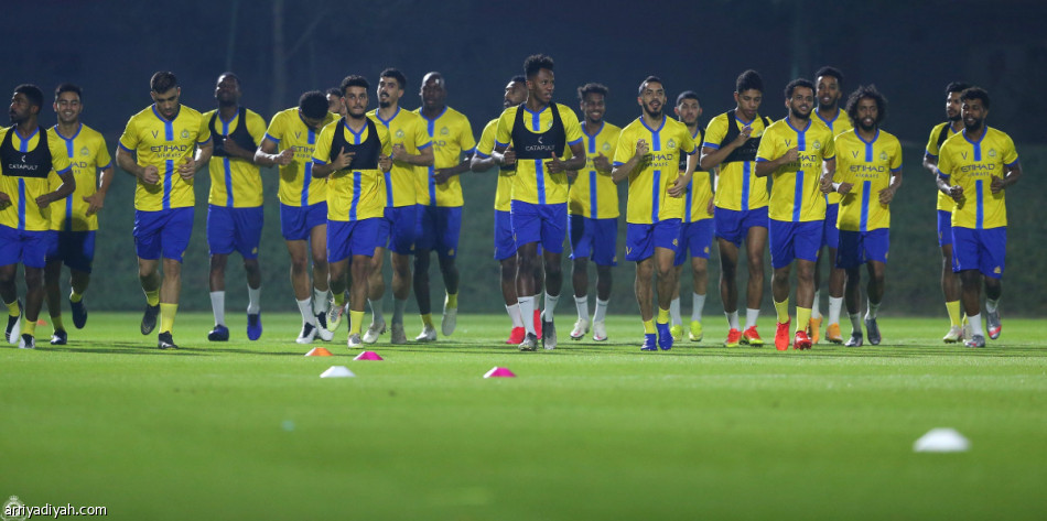 مارتينيز ينخرط في تدريبات النصر
