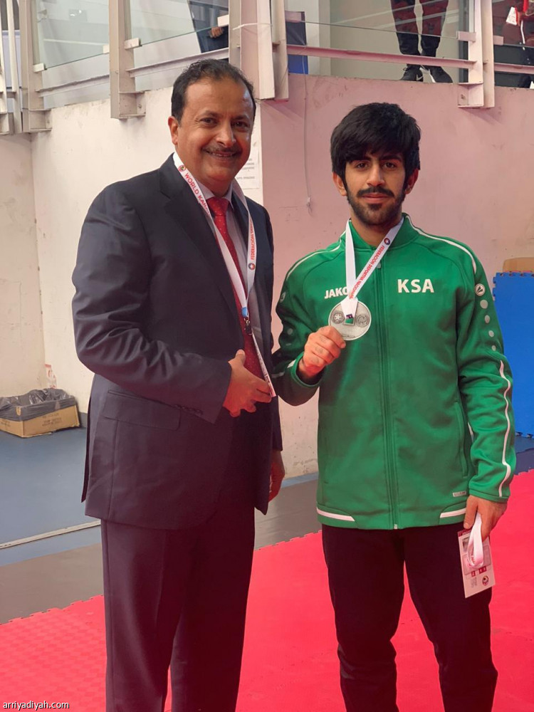 الزعبي ينتزع فضية الكاراتيه في بطولة العالم الـ 11 بتشيلي