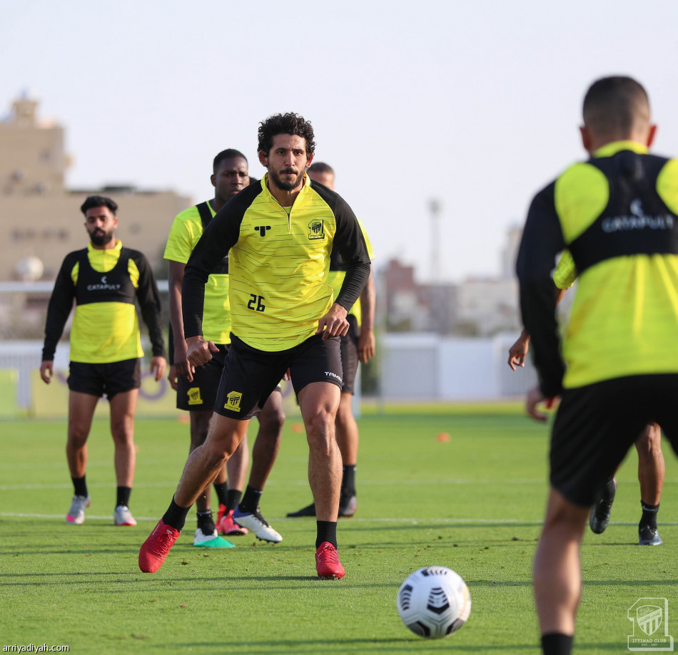 الاتحاد يتدرب.. ويتجه إلى مكة