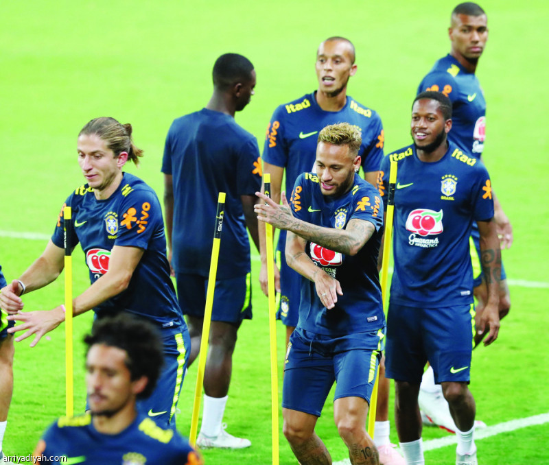 صورة التقطت أمس لنيمار جونيور خلال مشاركته في تدريبات منتخب البرازيل تصوير: بشير صالح
