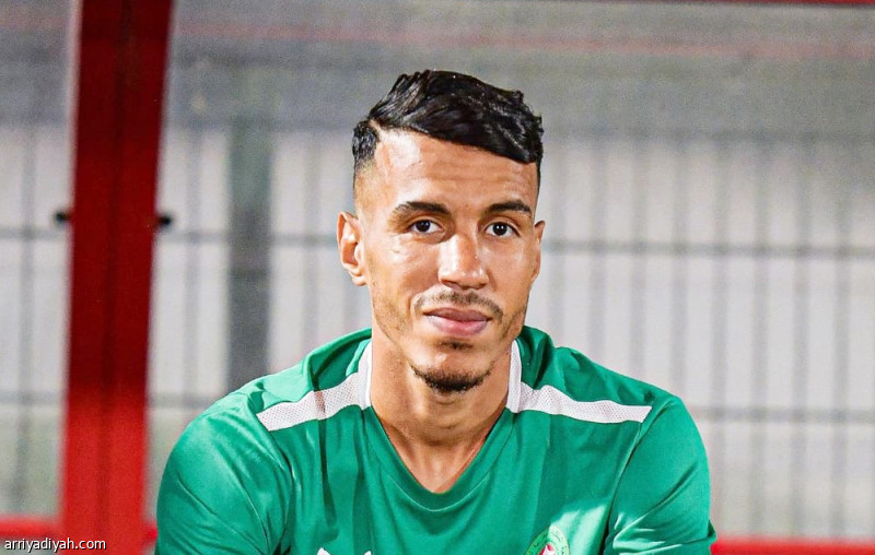 ضمك يقترب من التعاقد مع جمال حركاس و10 لاعبين آخرين بعد استيفاء شهادة الكفاءة المالية