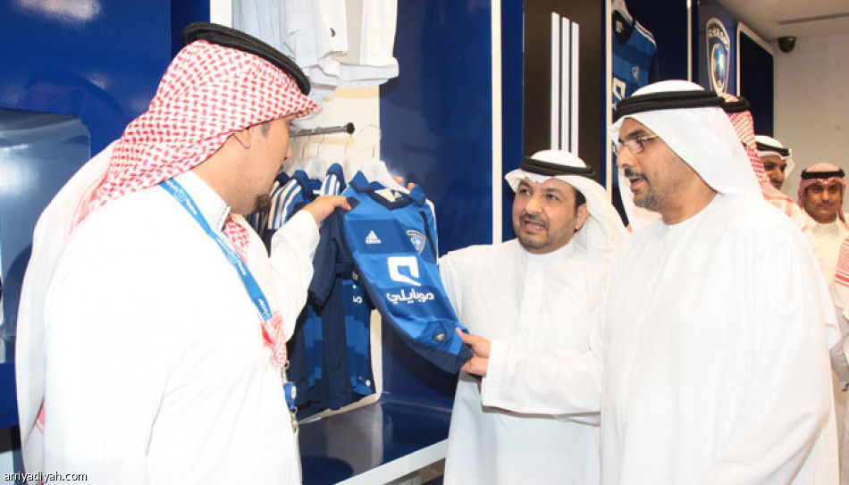 افتتاح متجر نادي الهلال بجدة .. وغالب موبايلي يؤكد : لن نفك الارتباط