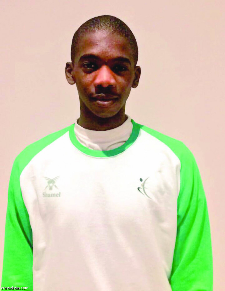 4 لاعبين من النخيل لمنتخبي القدم والقوى