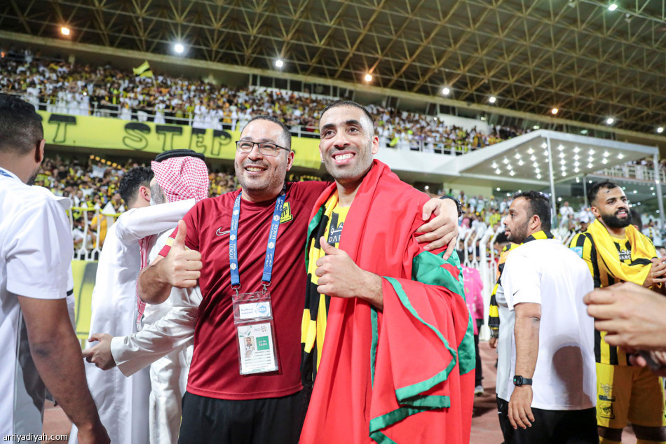 انتزع نقاط الفيحاء..
الاتحاد يلحق بالنصر والهلال