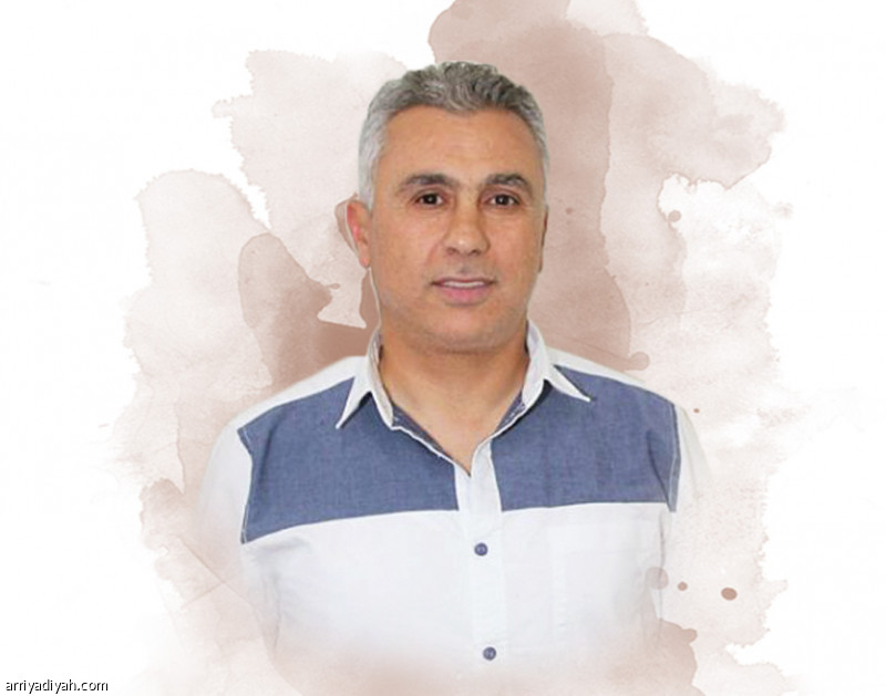 الحبيب بن رمضان مدرب فريق العين الأول لكرة القدم