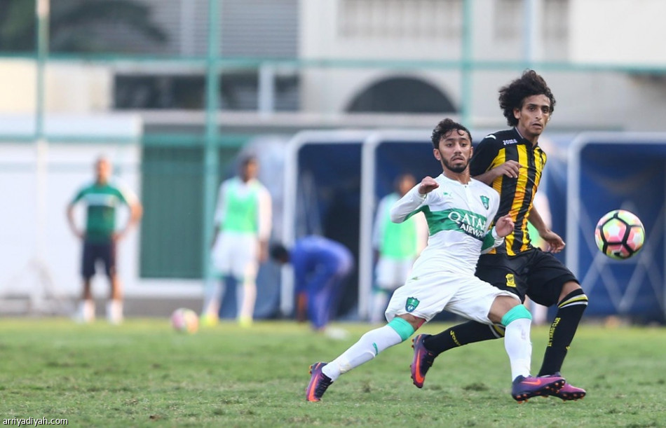 الاتحاد يكتسح الأهلي بثلاثية في كأس فيصل
