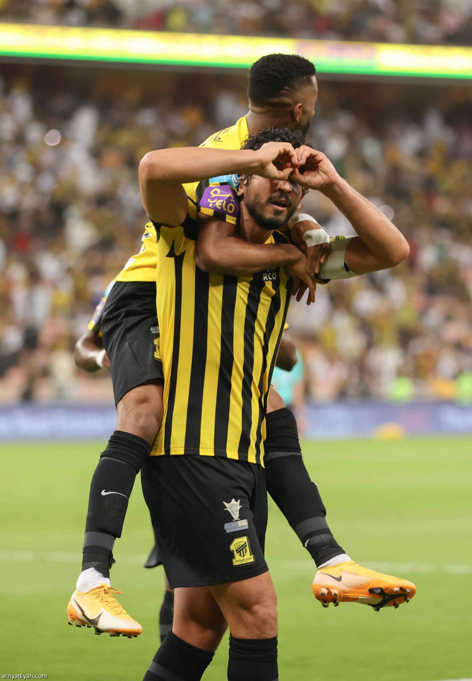 الاتحاد.. +1