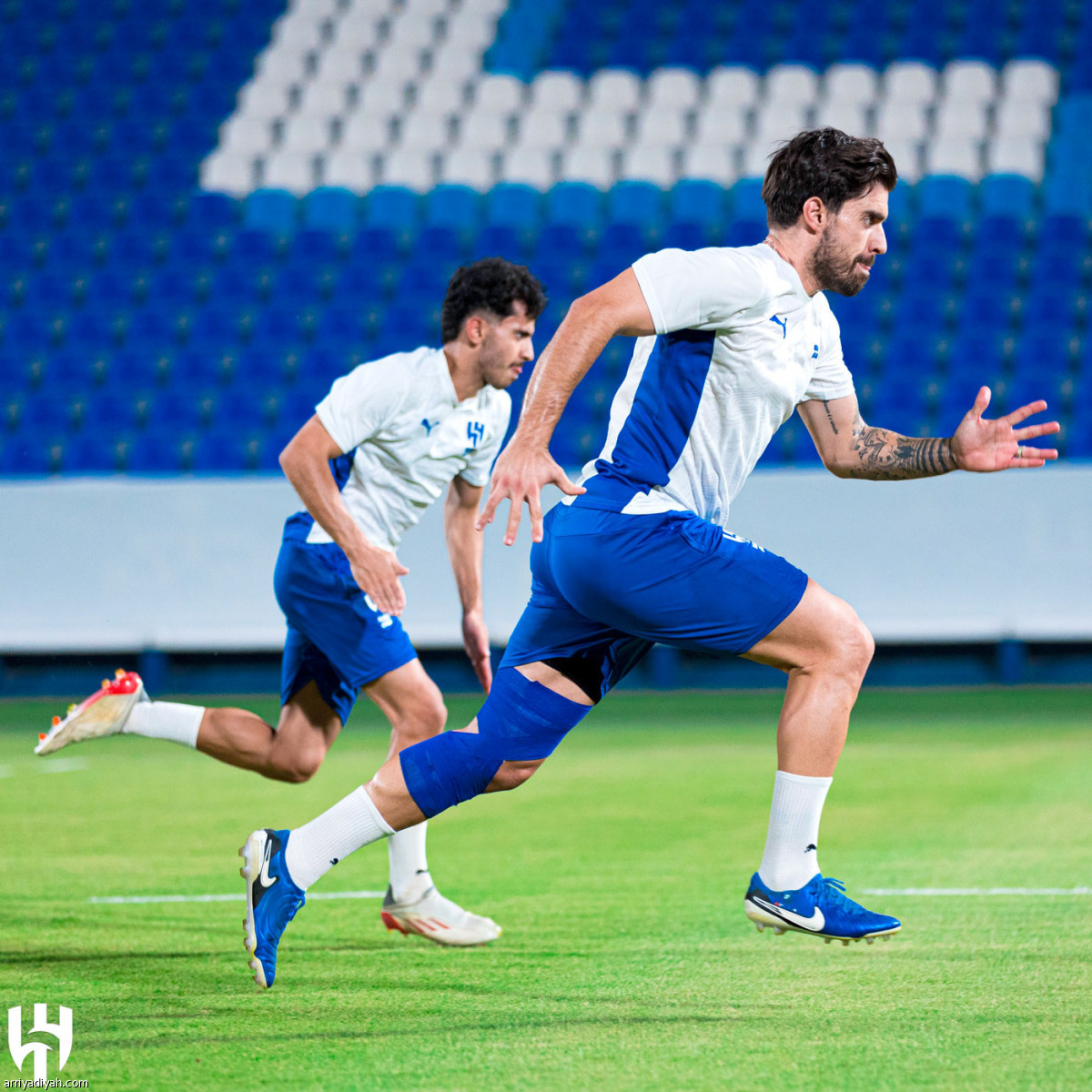 الهلال يتأهب