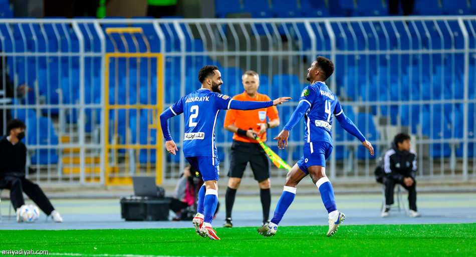 دياز 
يحكم قبضته على الاتفاق