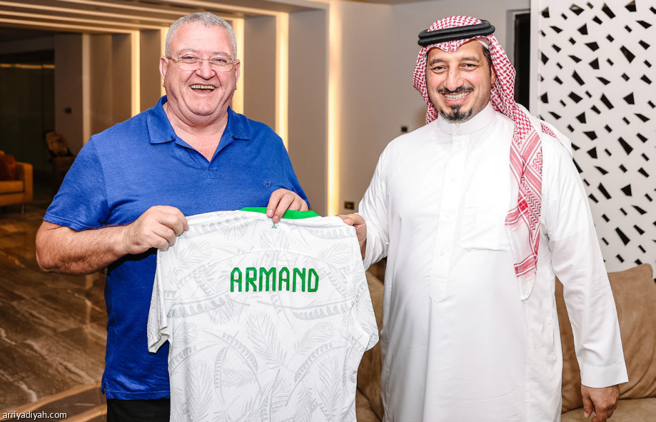 ركلة غابت عامين
تفرض تعادل الأخضر