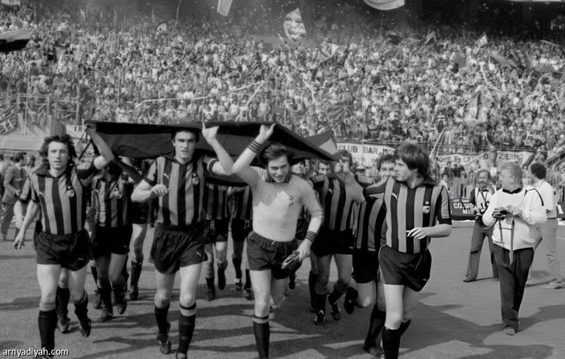 الإنتر.. عملاق ولد من رحم الانشقاق #إنتر_ميلان_بولونيا 