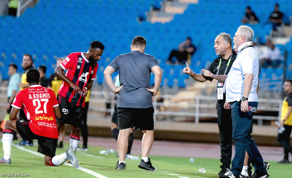 كورونادو يصنع نصف
أهداف حجازي