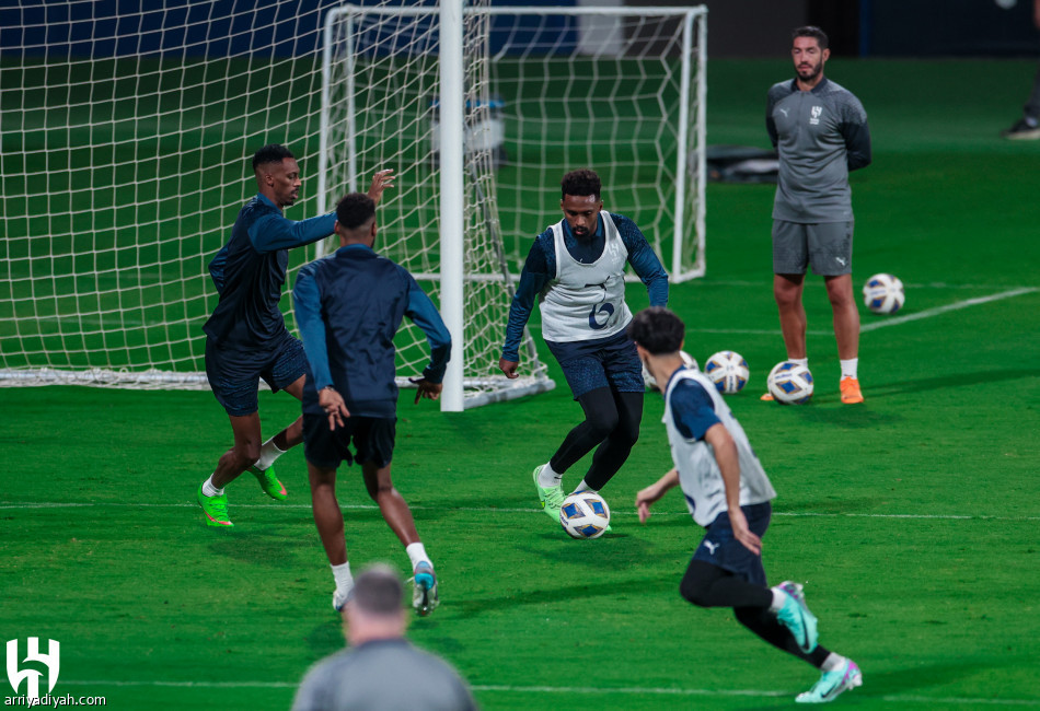 بعد الديربي.. الهلال يفتح ملف ناساجي