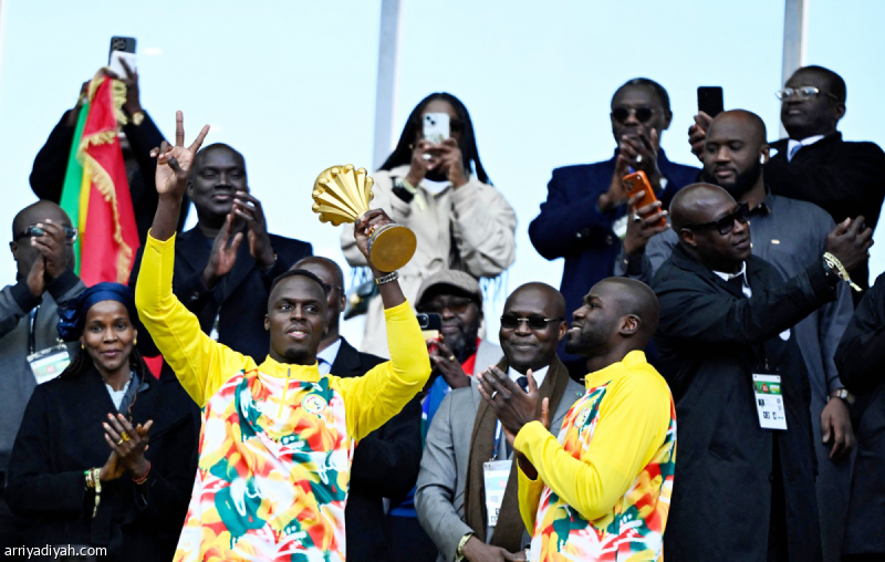 ميندي يهاجم «كاف»: الكرة الإفريقية تستحق الأفضل