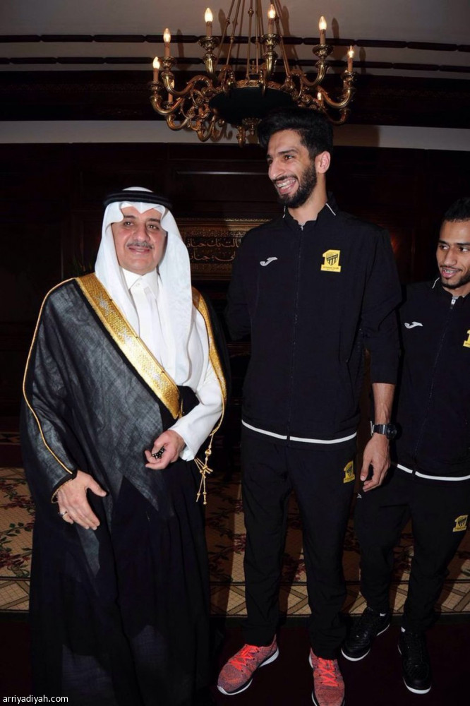 مليون ريال من فهد بن سلطان لكلٍ من النصر والاتحاد