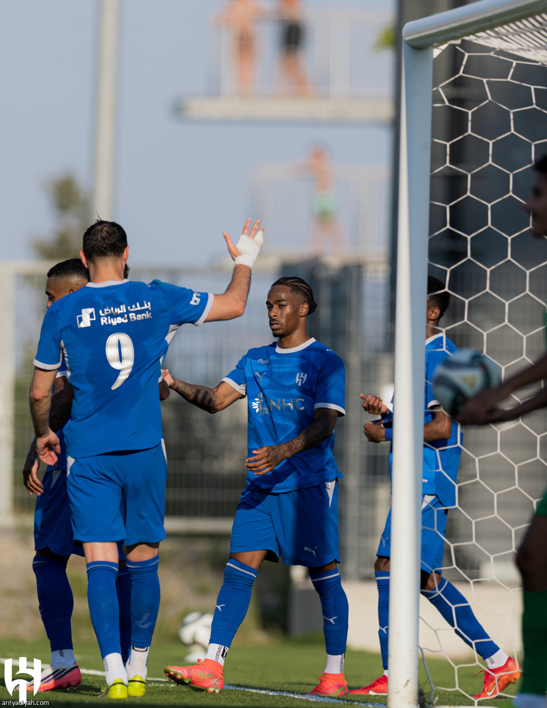 الهلال يتعادل