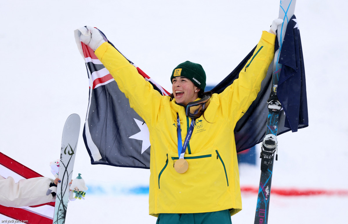 جاكارا.. بطلة التزلج الحر