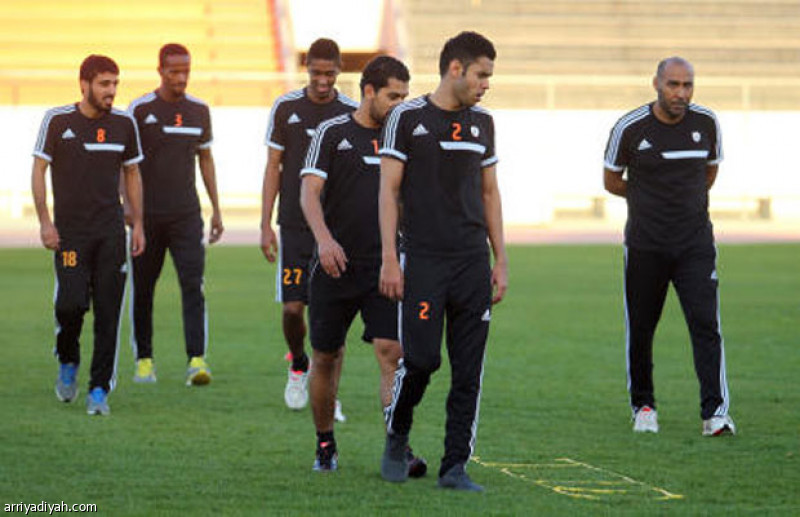 نادي الشباب يستأنف تدريباته ويقدم ترشيح فهد القريني لمنصب نائب الرئيس