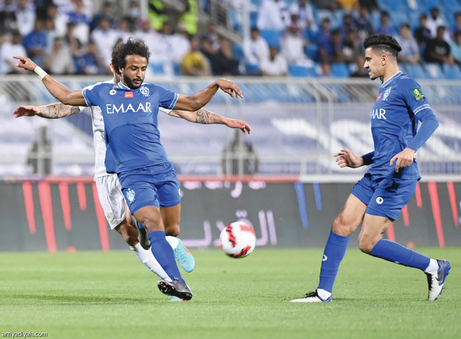 أمام الشباب.. 
13 فرحة هلالية