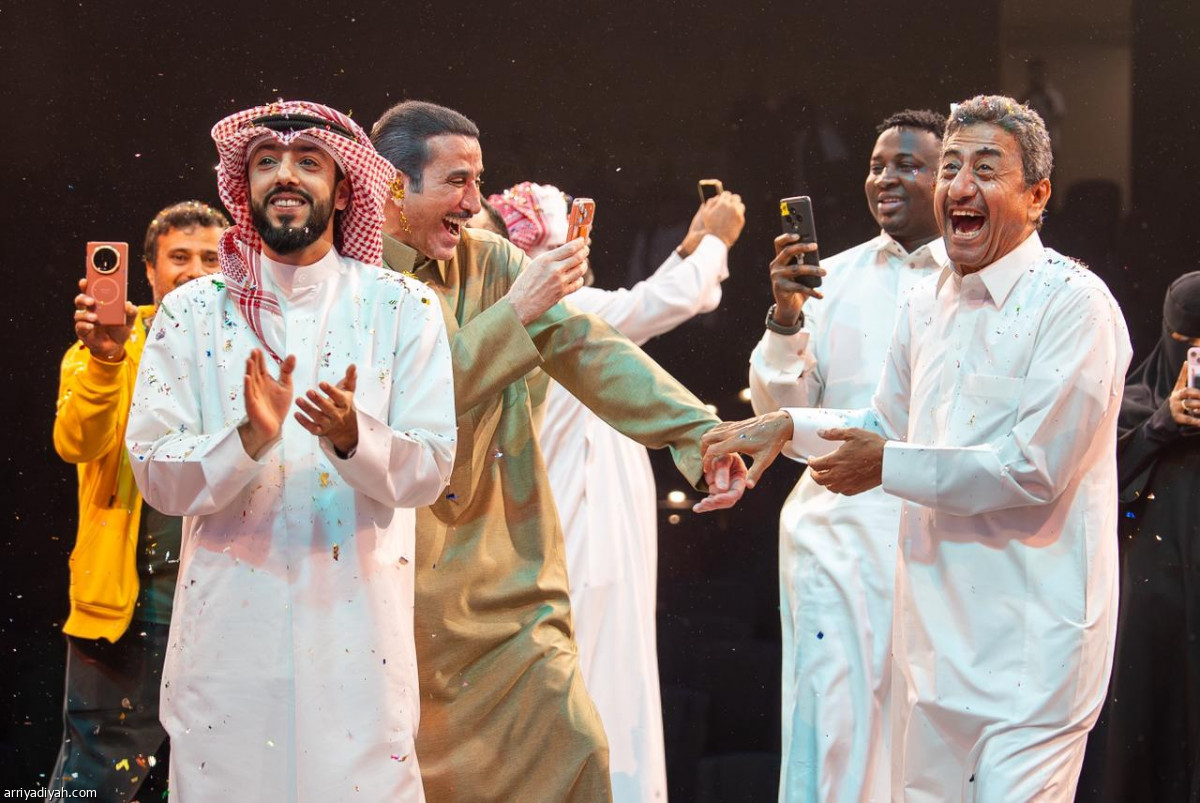 احتفال «طال عمره»