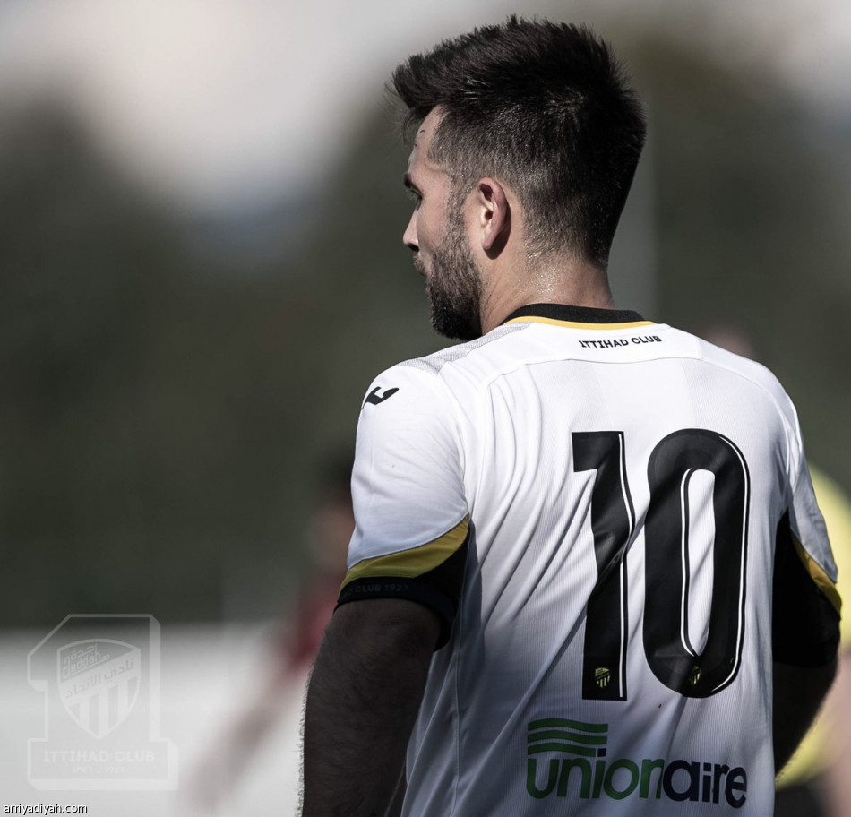 دياز يحقق فوزه الأول مع الاتحاد