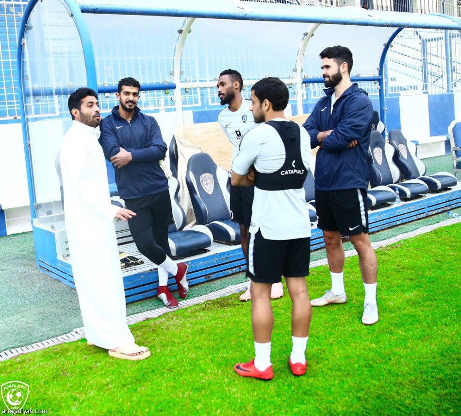 خيسوس يريح لاعبي الهلال بعد رباعية الاتفاق