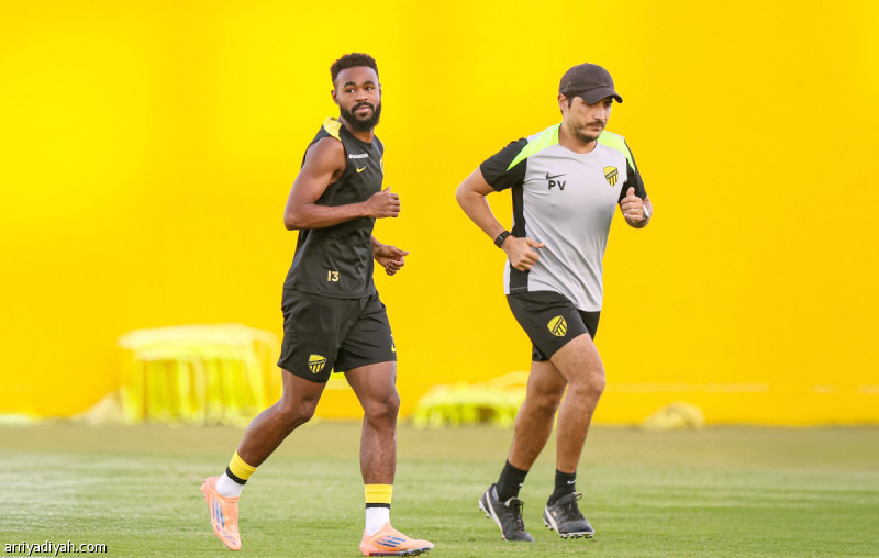 الاتحاد يستعيد الشهري وينتظر الشنقيطي