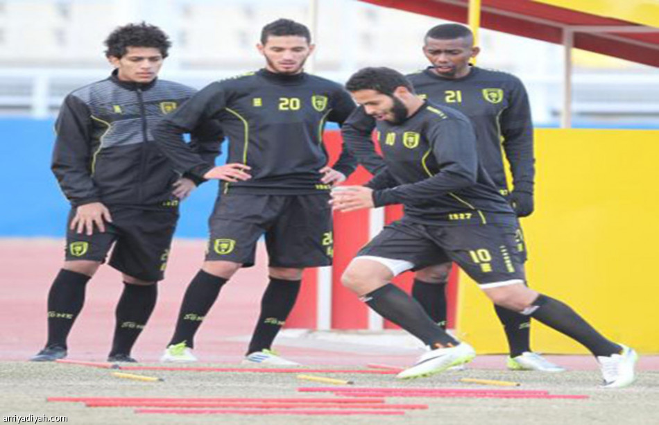 الاتحاد ينهي تحضيراته لمواجهة تبريز في أجواء باردة