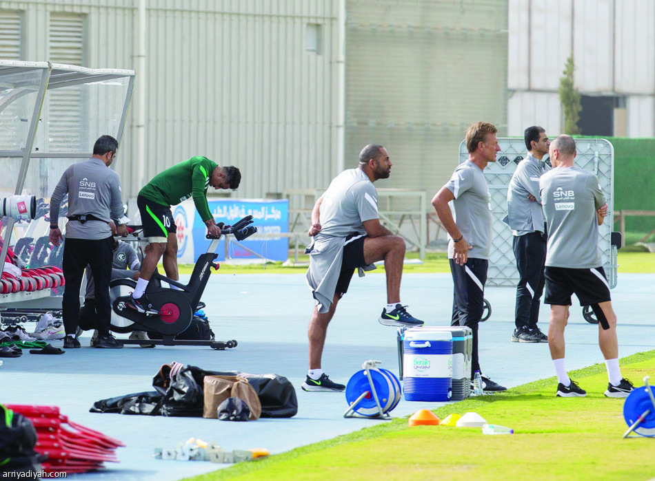 الأخضر في جدة.. 
12 انتصارا وتعادلان