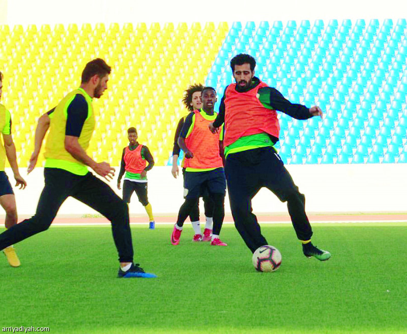 صورة التقطت أمس من تدريبات فريق نجران (المركز الإعلامي ـ نجران)