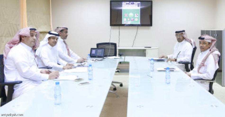 الزيد يناقش مستقبل المنتخبات السنية مع الشعيلان والعبدان والمسند