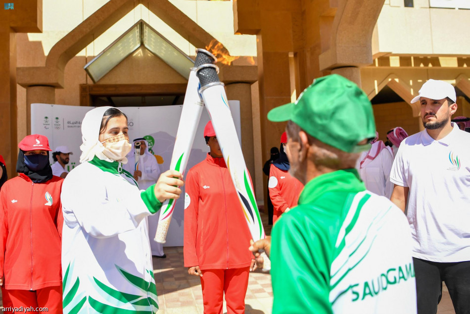 شعلة دورة الألعاب السعودية تصل تبوك